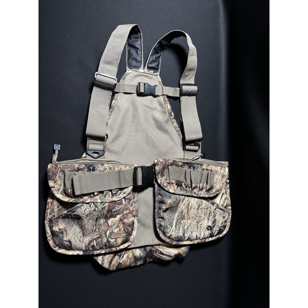 Avery Ducks Unlimited Hunting Vest Camouflage Waterfowl Upland Bird Lined Pocket
